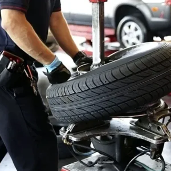 Service Tyre cambio gomme